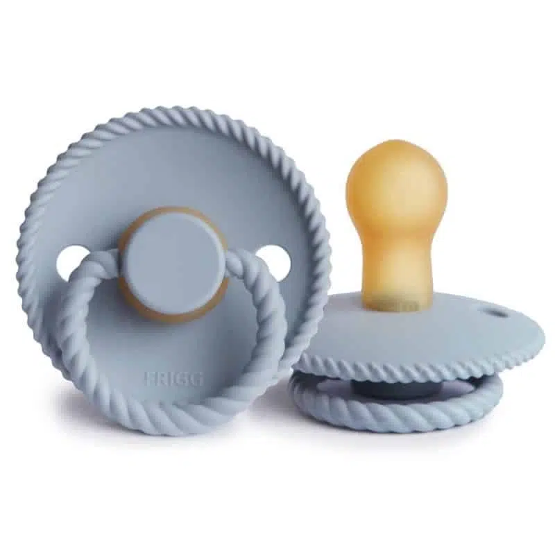 CUMLÍK FRIGG ROPE POWDER BLUE, 0-6M, KAUČUK