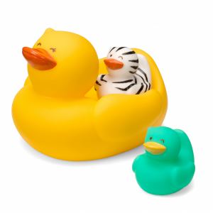 Kačička s kačiatkami do kúpeľa