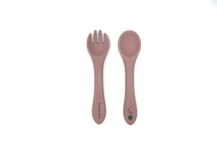 SILIKÓNOVÝ SET VIDLIČKY A LYŽIČKY COTTON CLOUD DUSTY PINK