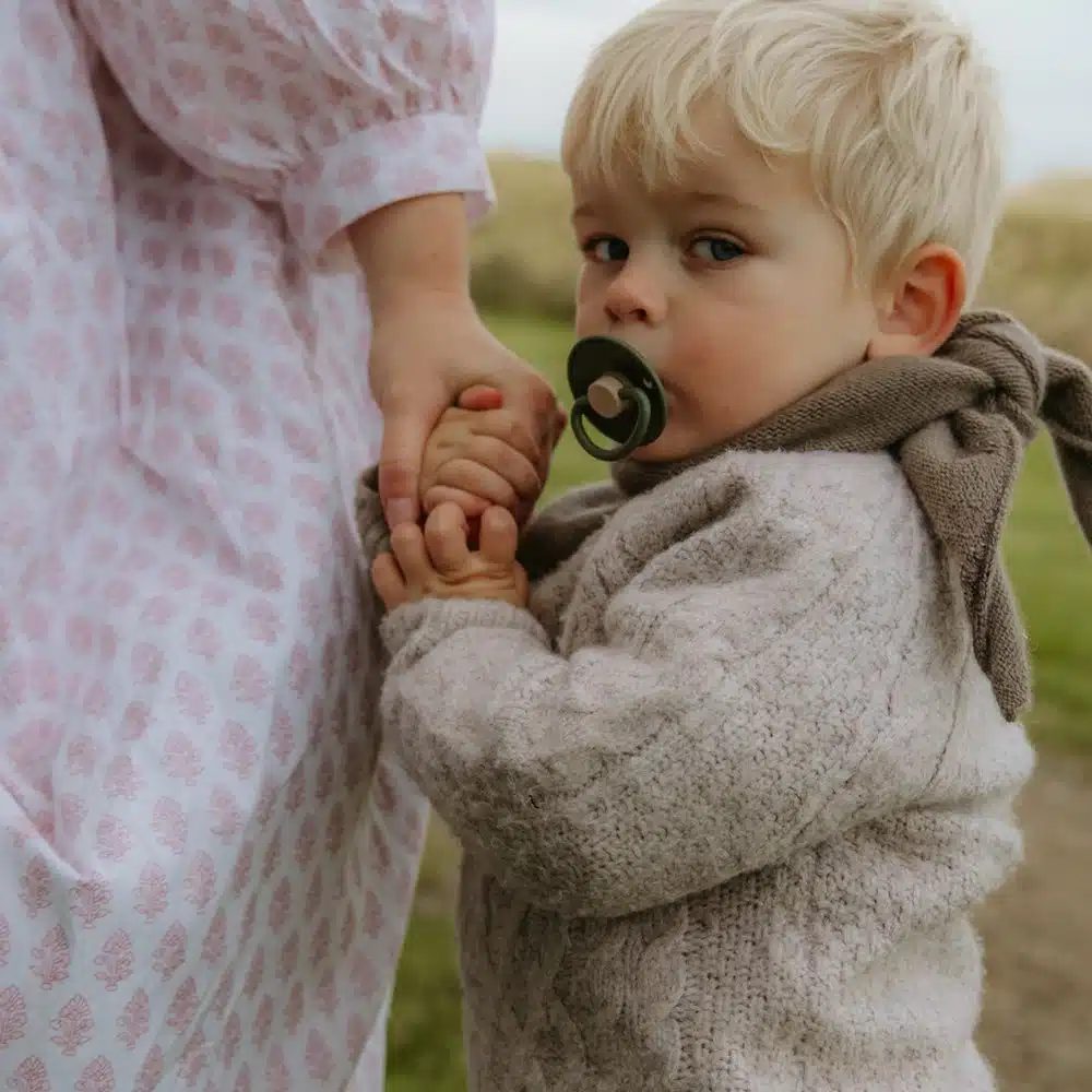 OKRÚHLY CUMLÍK FRIGG LITTLE VIKING - RAGNAR 0-6M, SILIKÓN – Obrázok 2