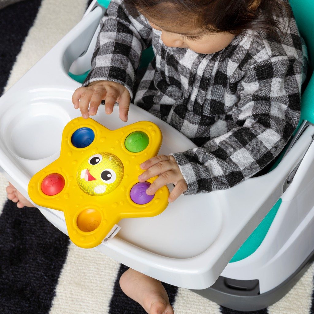 BABY EINSTEIN Hračka aktívna s prísavkou Pop & Glow Starfish™ 6m+ – Obrázok 7