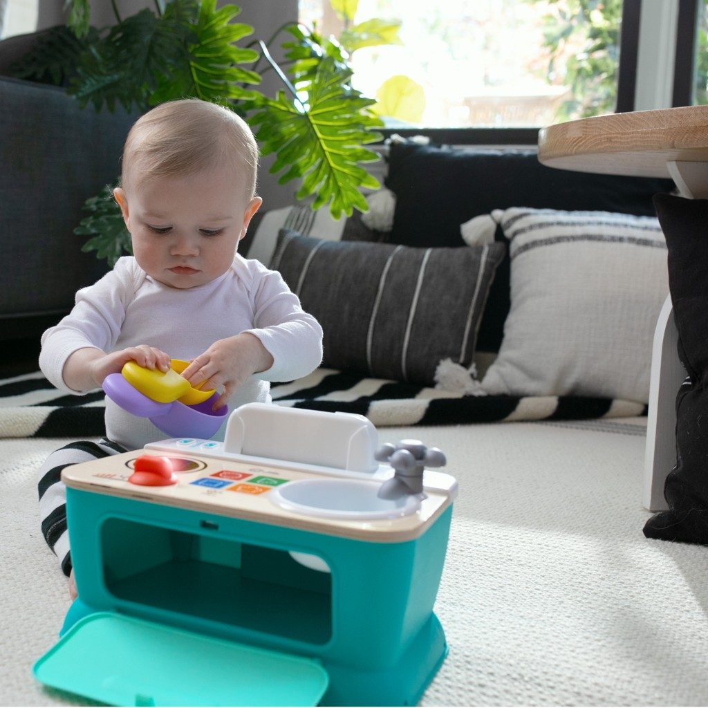 BABY EINSTEIN Hračka hudobná Kuchynka Magic Touch Kitchen™ Pretend to Cook HAPE 9m+ – Obrázok 15