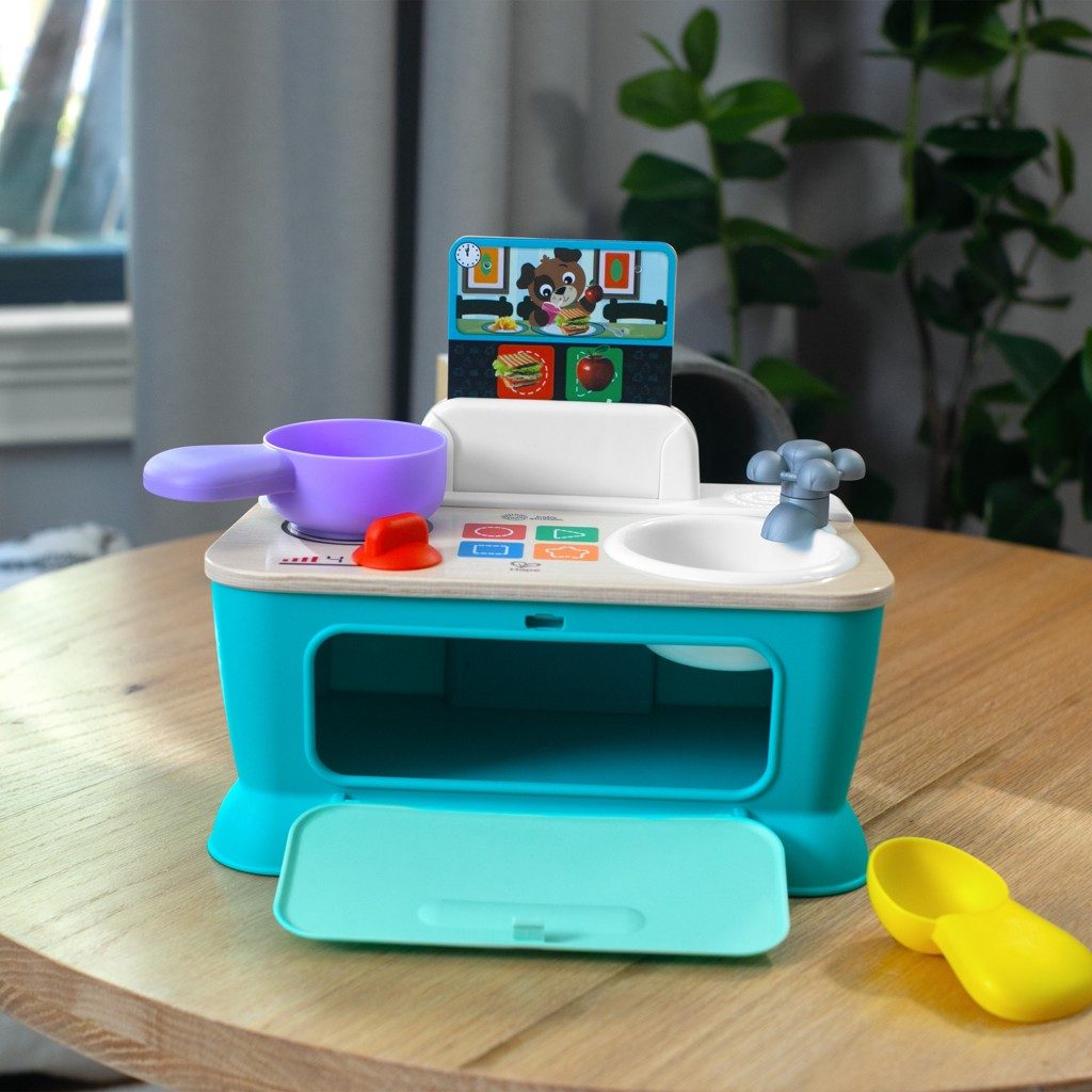 BABY EINSTEIN Hračka hudobná Kuchynka Magic Touch Kitchen™ Pretend to Cook HAPE 9m+ – Obrázok 6