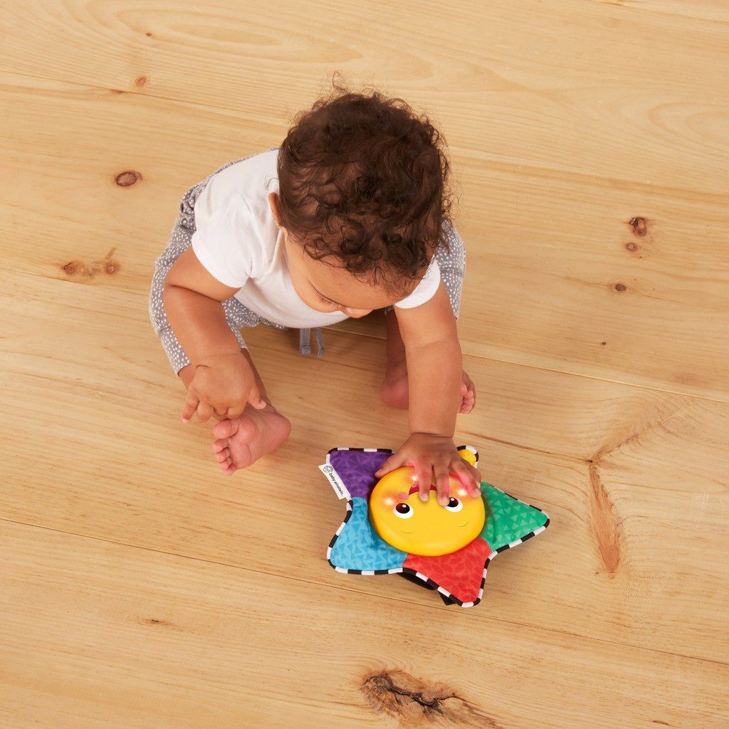 BABY EINSTEIN Hračka hudobná svetelná hviezdička Star Bright Symphony™ 0m+ – Obrázok 8