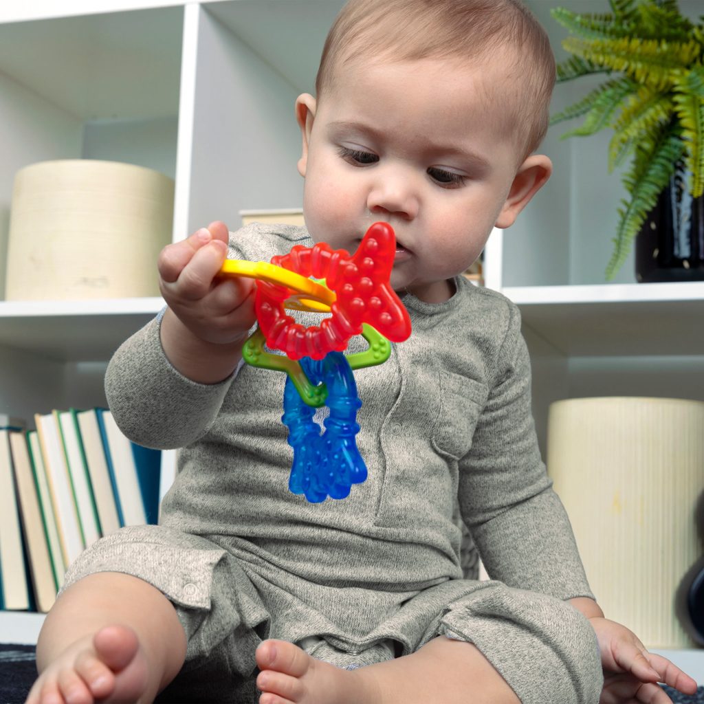 BABY EINSTEIN Hryzačka 4ks bez BPA Cool Critters 3m+ – Obrázok 5