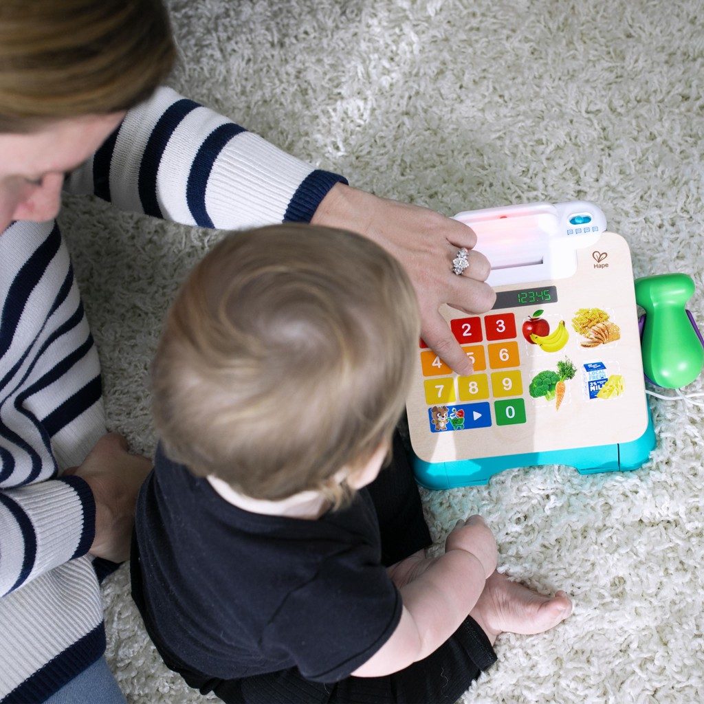 BABY EINSTEIN Pokladnica obchodná Magic Touch HAPE 9m+ – Obrázok 22