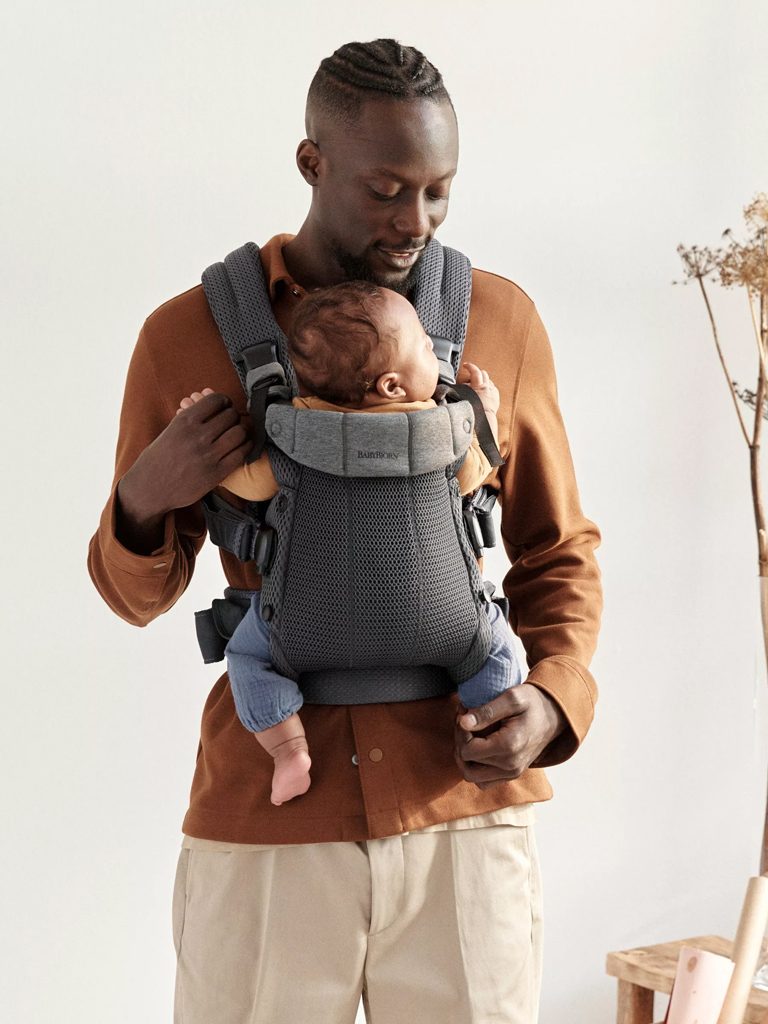 BABYBJÖRN Nosič Harmony Anthracite 3D mesh, do 15 kg – Obrázok 4