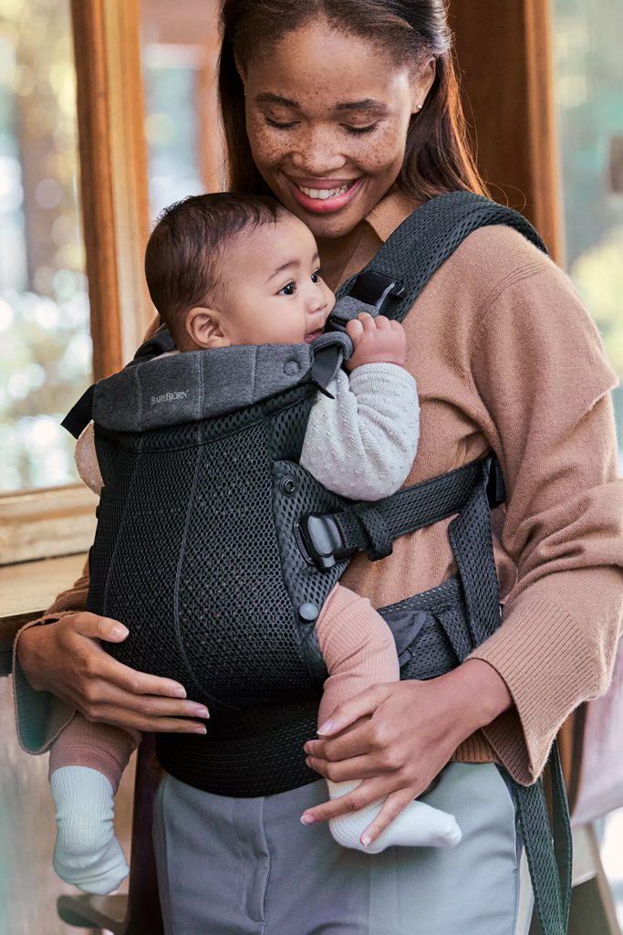 BABYBJÖRN Nosič Harmony Black 3D mesh, do 15 kg – Obrázok 12