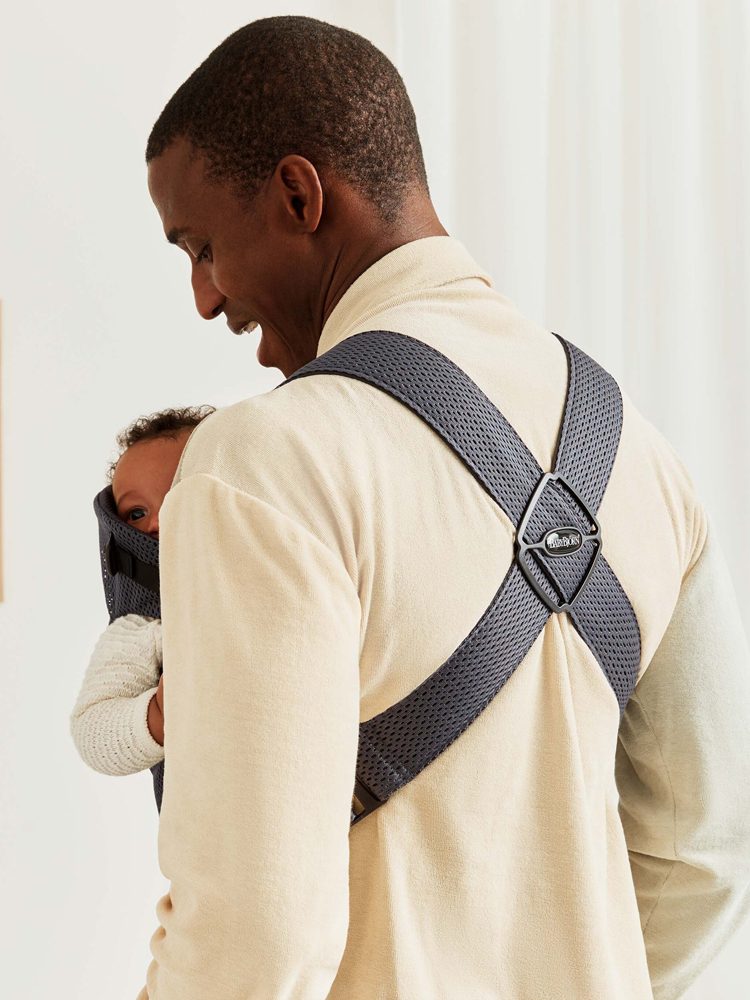 BABYBJÖRN Nosič Mini, Anthracite Mesh – Obrázok 10