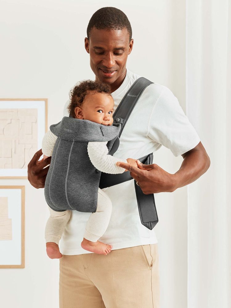BABYBJÖRN Nosič Mini, Dark Grey 3D Jersey – Obrázok 5