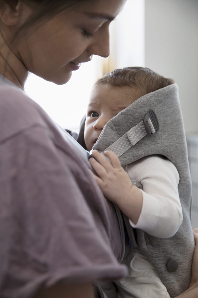 BABYBJÖRN Nosič Mini, Light Grey 3D Jersey – Obrázok 16