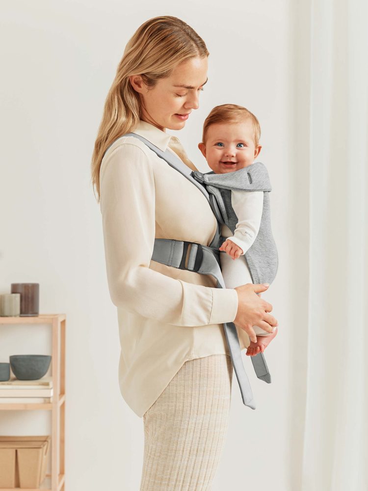 BABYBJÖRN Nosič Mini, Light Grey 3D Jersey – Obrázok 4