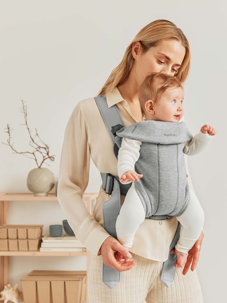 BABYBJÖRN Nosič Mini, Light Grey 3D Jersey – Obrázok 7