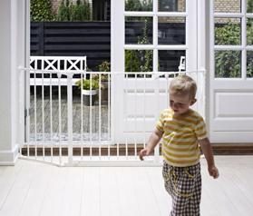 BABYDAN Priestorová zábrana Flex M biela 90-140 cm – Obrázok 2
