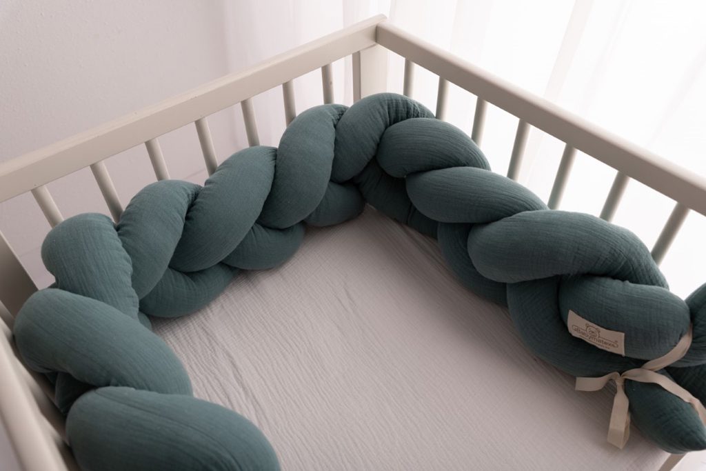 BABYMATEX Chránič do postieľky mušelin pletený vrkoč - zelený 200 cm – Obrázok 13
