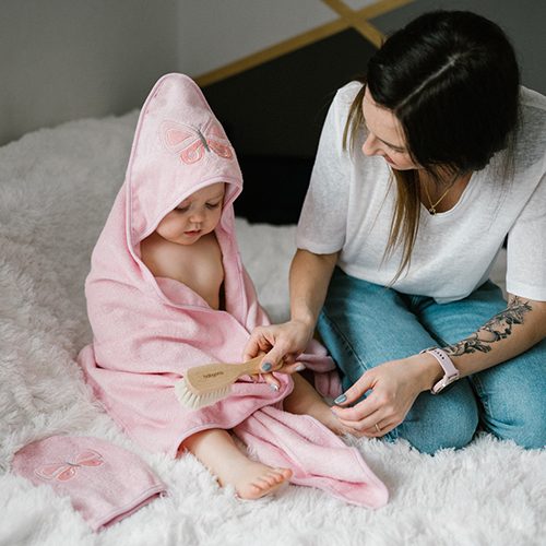 BABYONO Handrička na umývanie Natural bamboo - ružová – Obrázok 7