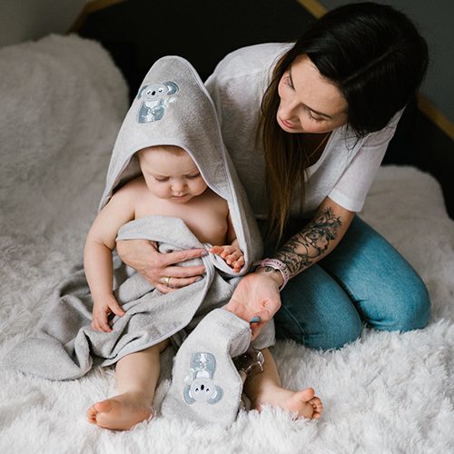 BABYONO Handrička na umývanie Natural bamboo - sivá – Obrázok 7