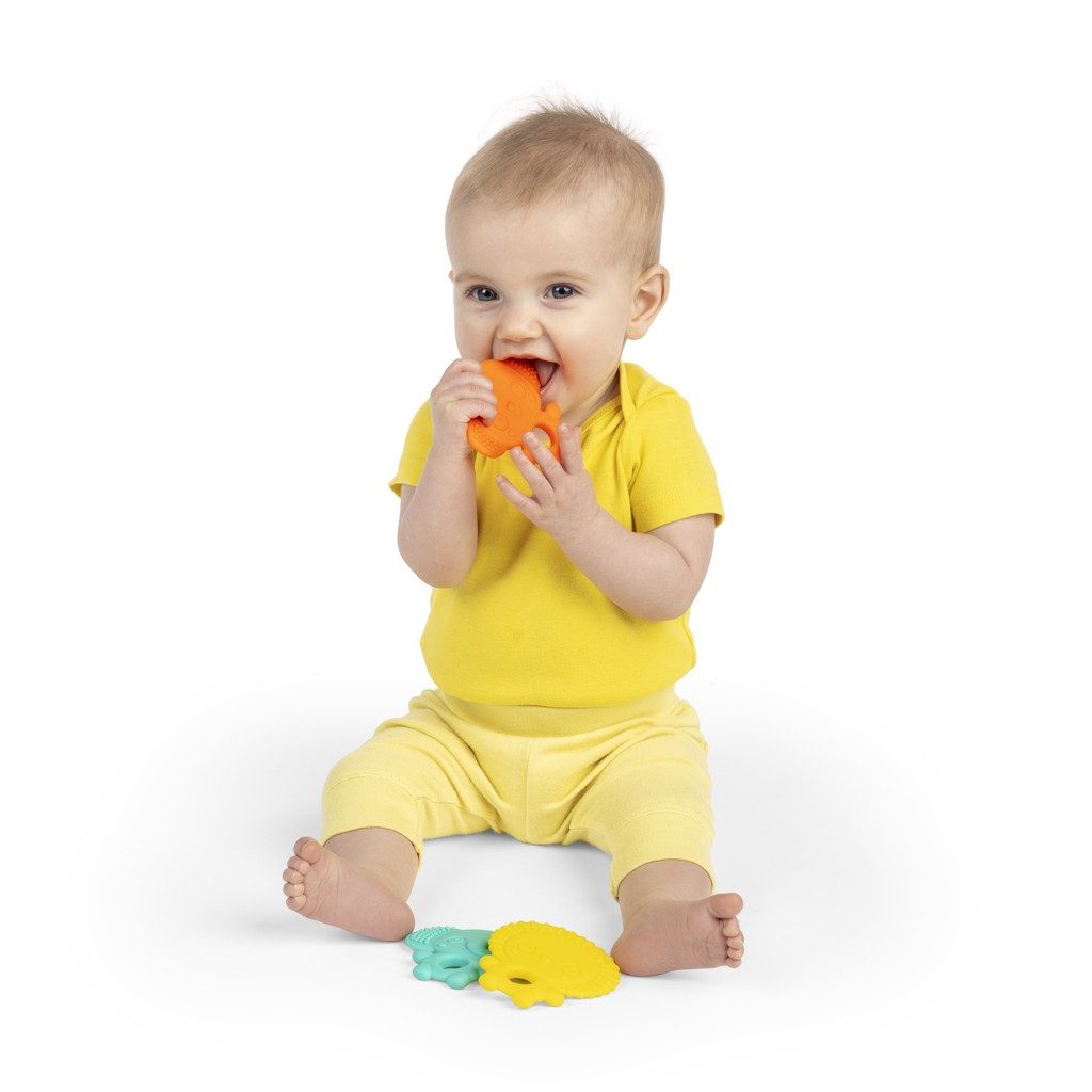 BRIGHT STARTS Hryzačka Gummy Buddies™ 3ks 3m+ – Obrázok 6