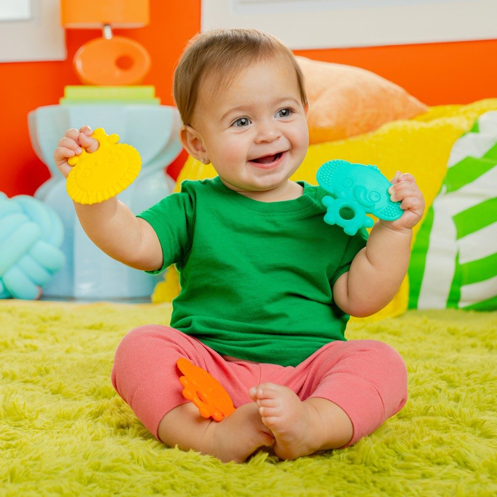 BRIGHT STARTS Hryzačka Gummy Buddies™ 3ks 3m+ – Obrázok 7