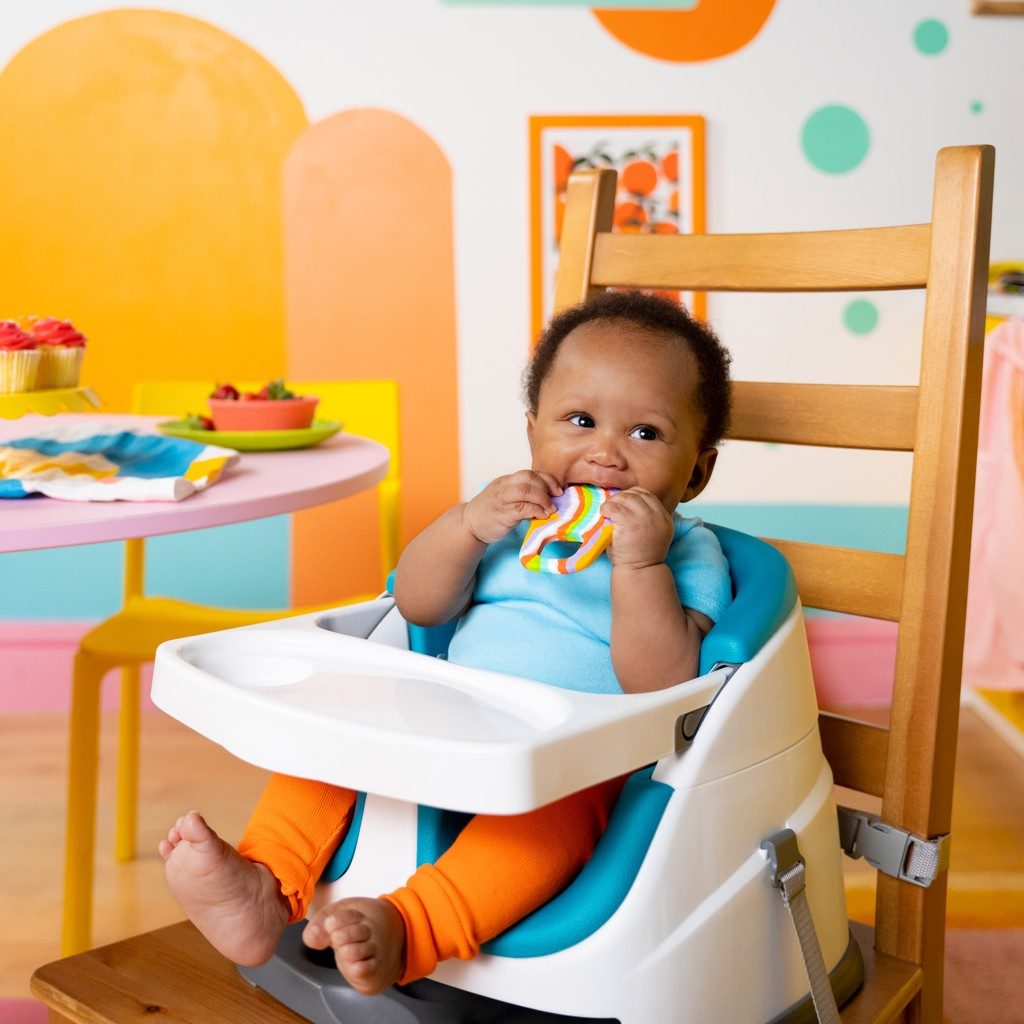 BRIGHT STARTS Hryzačka silikónová Soothing Soft Serve™ 3m+ – Obrázok 5