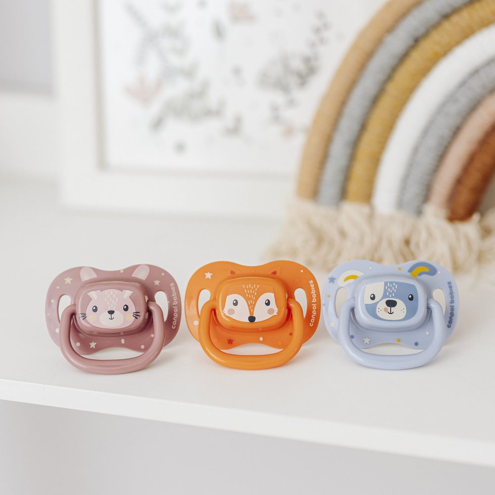 CANPOL BABIES Cumlík silikónový symetrický Cute animals 6-18m 1ks ružový – Obrázok 4