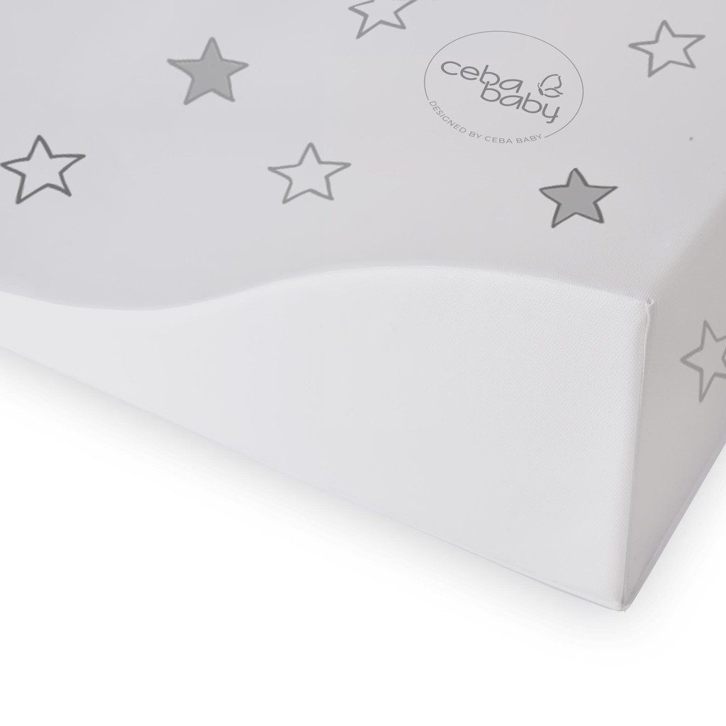 CEBA Podložka prebaľovacia 2-hranná mäkká COSY (50x70) Hviezdy šedá – Obrázok 3