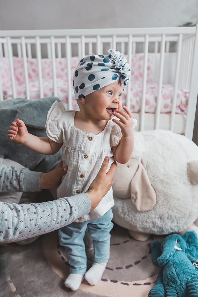 ENIE BABY Čiapka detská turban Blue circle dievča 9-12m – Obrázok 3
