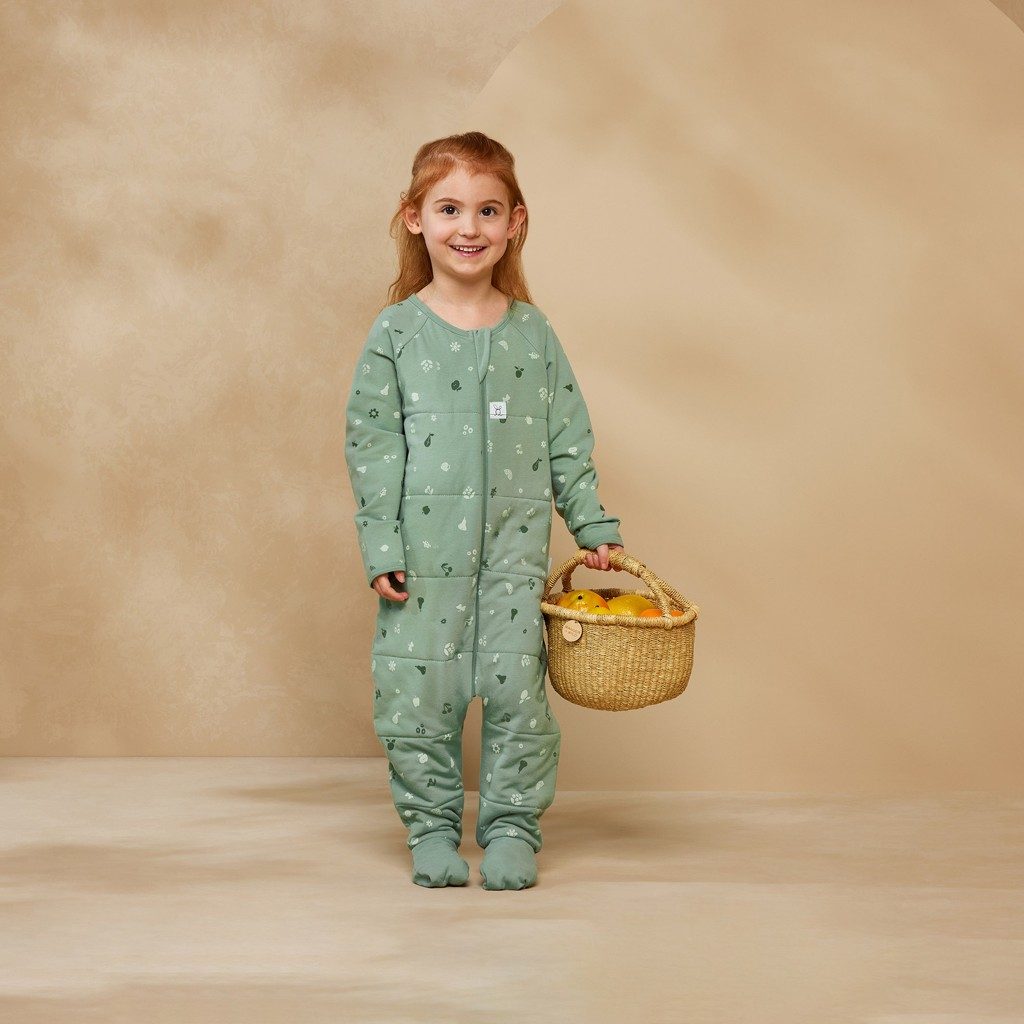 ERGOPOUCH Overal na spanie organická bavlna Onesie Sweet Orchard 12-24 m, 2,5tog – Obrázok 4