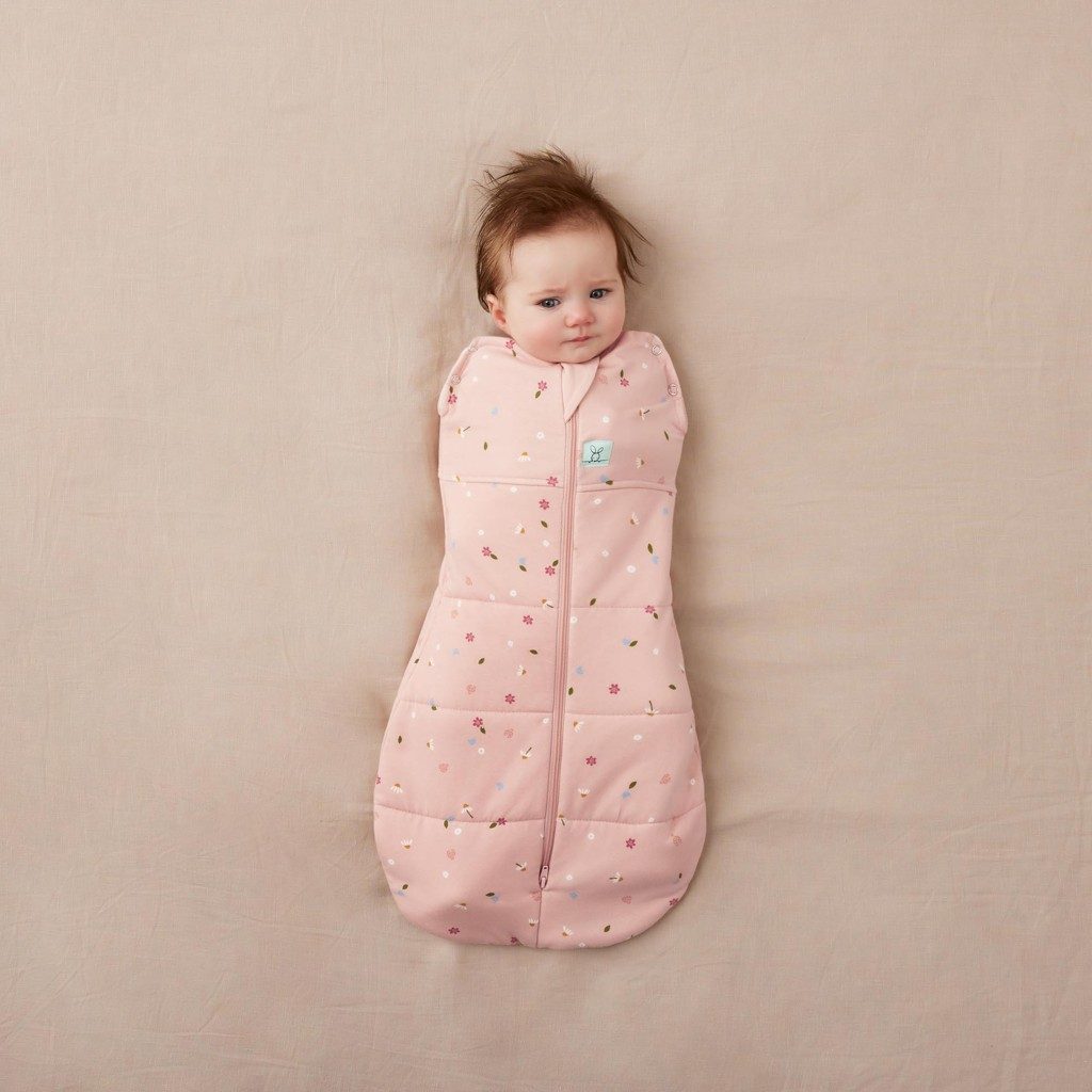 ERGOPOUCH Zavinovačka a vak na spanie 2v1 Cocoon Daisies 3-6 m, 6-8 kg, 2,5 tog – Obrázok 4