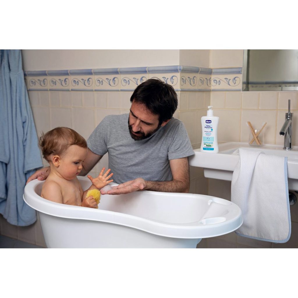 CHICCO Šampón na telo s dávkovačom Baby Moments Protection 93% prírodných zložiek 750 ml – Obrázok 3