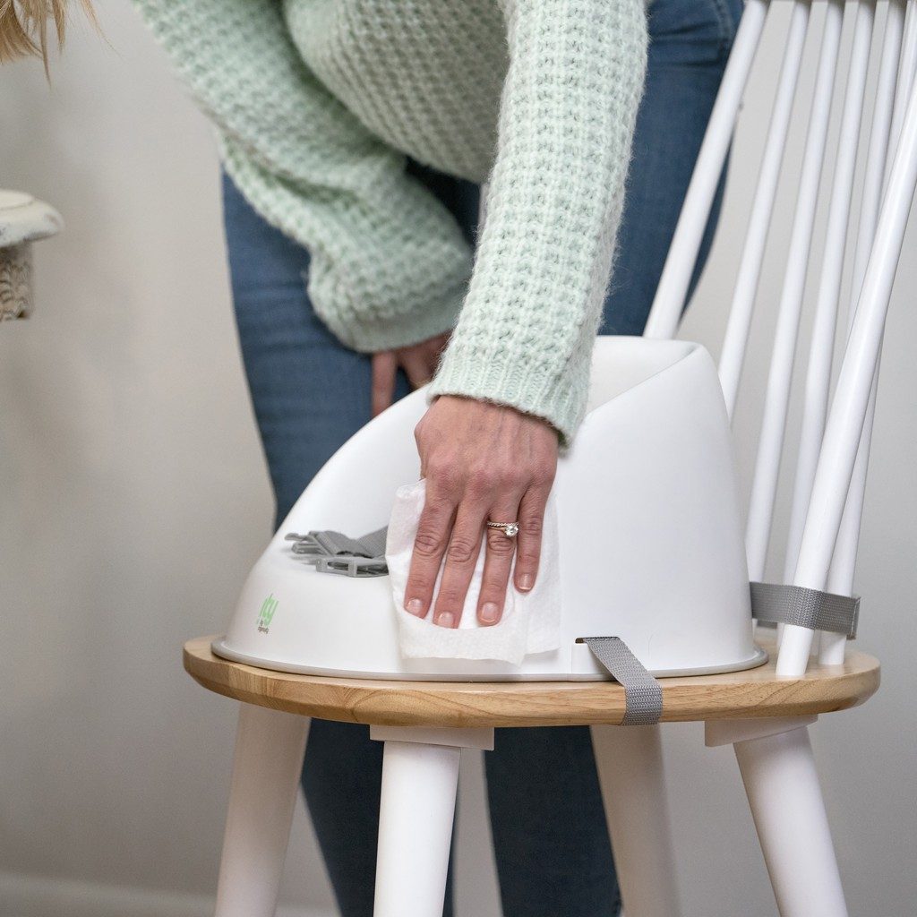 INGENUITY Podsedák na jedálenskú stoličku Ity Simplicity Seat™ Easy Clean Booster Oat do 15 kg – Obrázok 8
