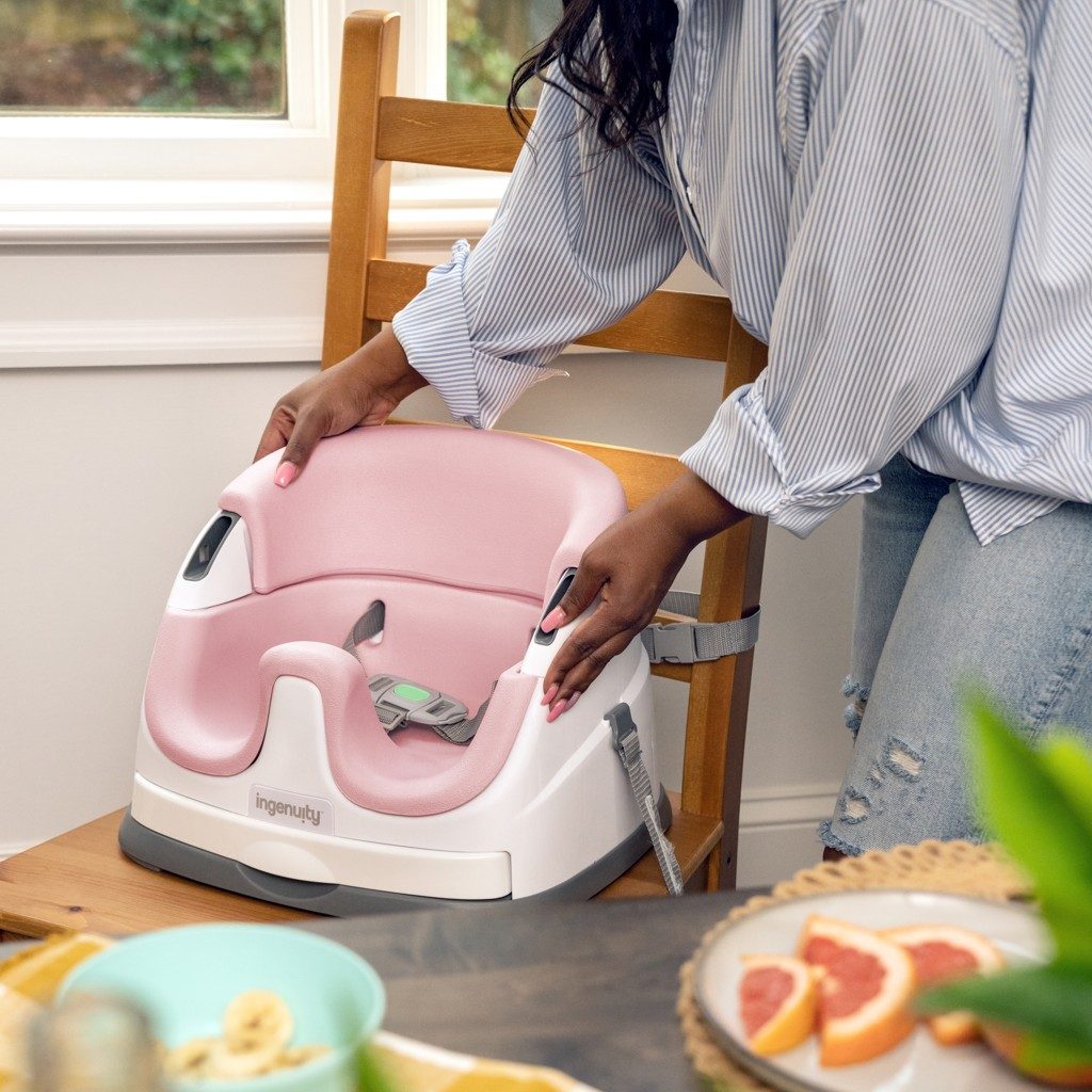 INGENUITY Podsedák na stoličku 2v1 Baby Base™ Peony 6m+ do 22kg – Obrázok 7