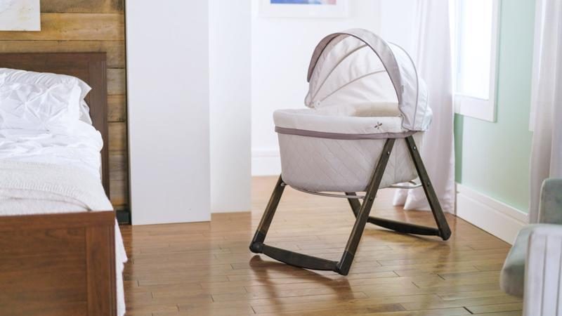INGENUITY Postieľka hojdacia skladacia drevená Carrington 0m+ do 7 kg, 2018 – Obrázok 13