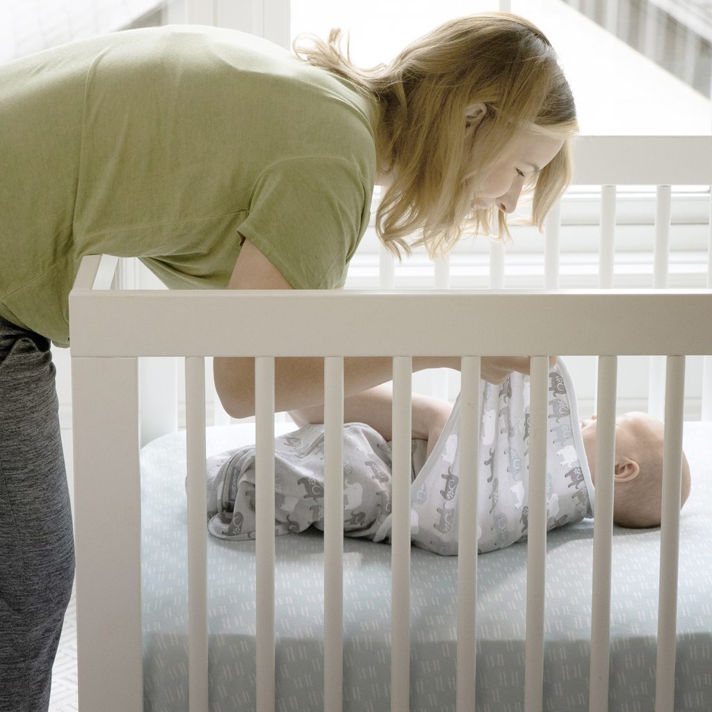 INGENUITY Zavinovačka SwaddleMe™ Ulitka bavlna 0,5 TOG 0-3m – Obrázok 6