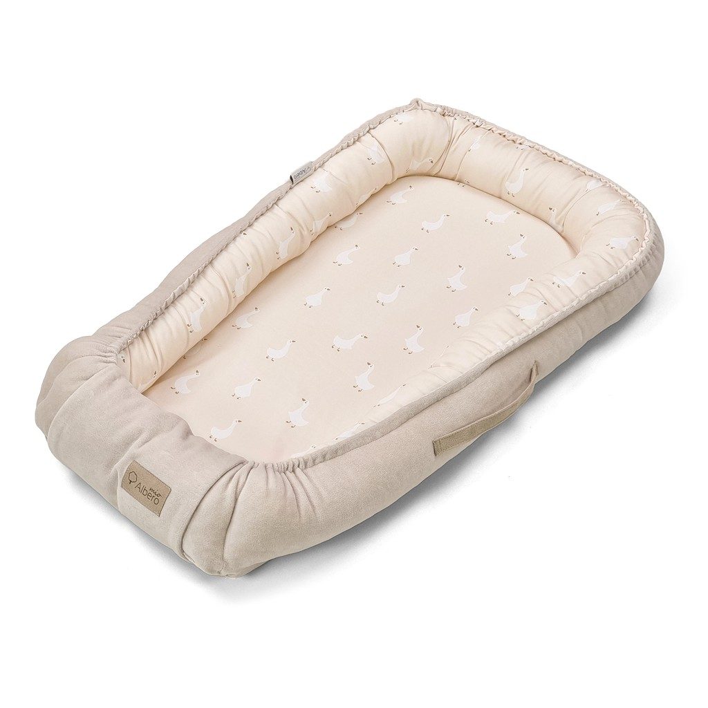 KLUPS Hniezdo pre bábätko Velvet Retro Gaja Goose beige 80x45cm – Obrázok 3
