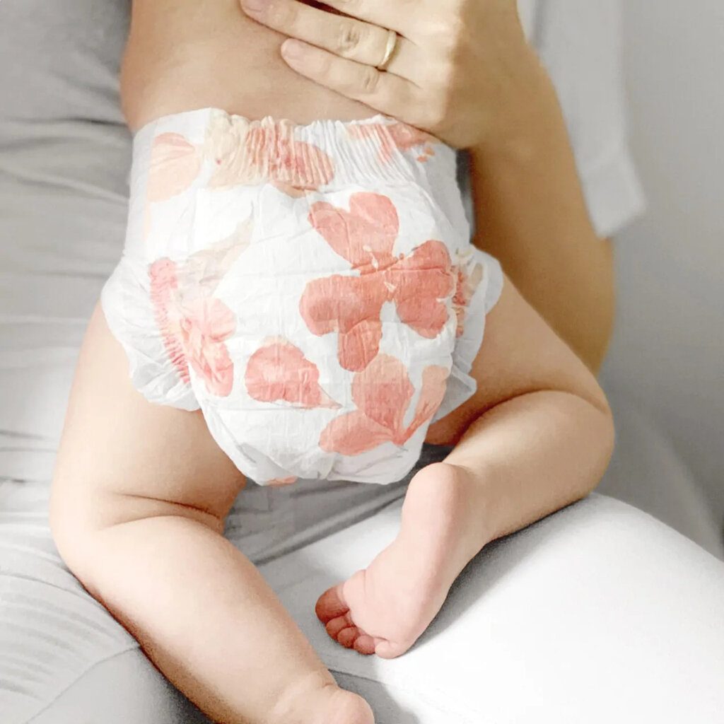 KOLORKY DAY Plienky jednorazové eko, kvety L (8-13 kg) 152 ks - MESAČNÁ ZÁSOBA – Obrázok 10