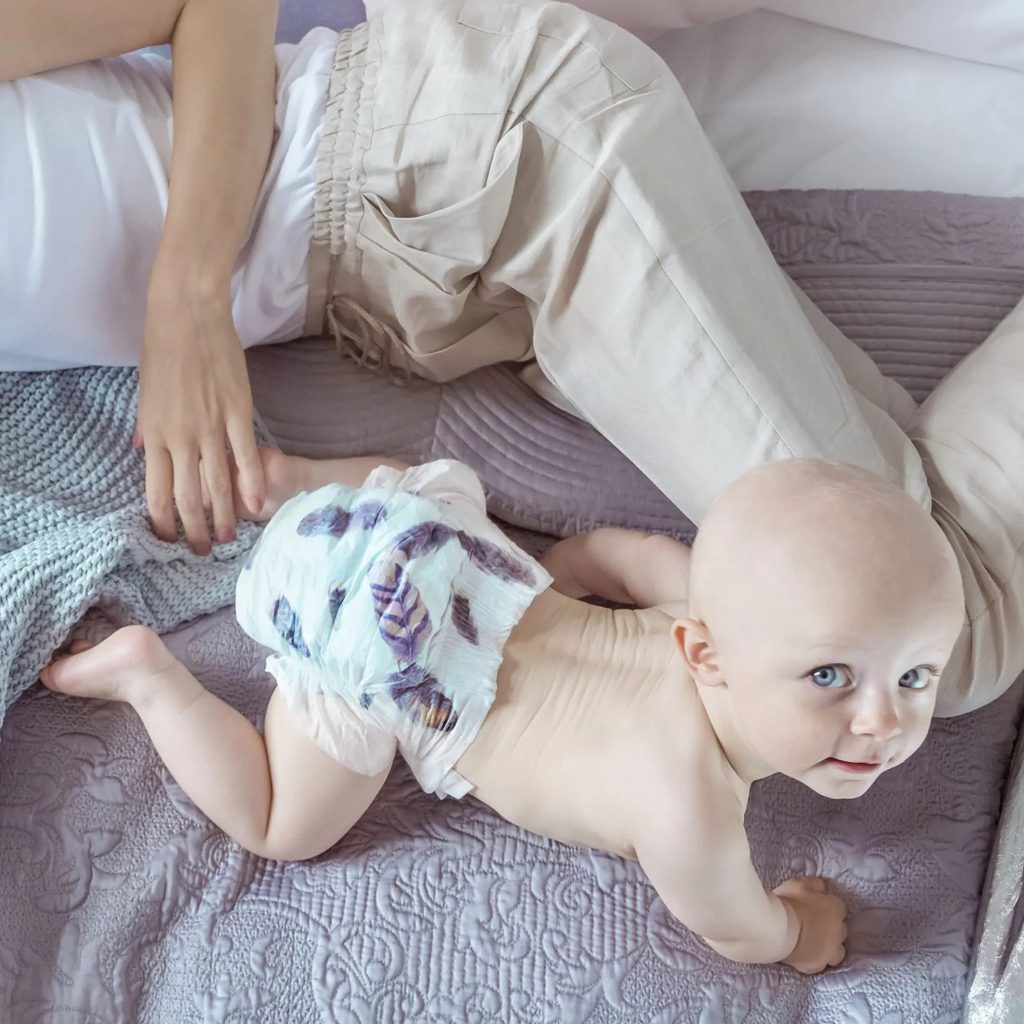 KOLORKY DAY Plienky jednorazové eko, perie S (3-6 kg) 200 ks - MESAČNÁ ZÁSOBA – Obrázok 7