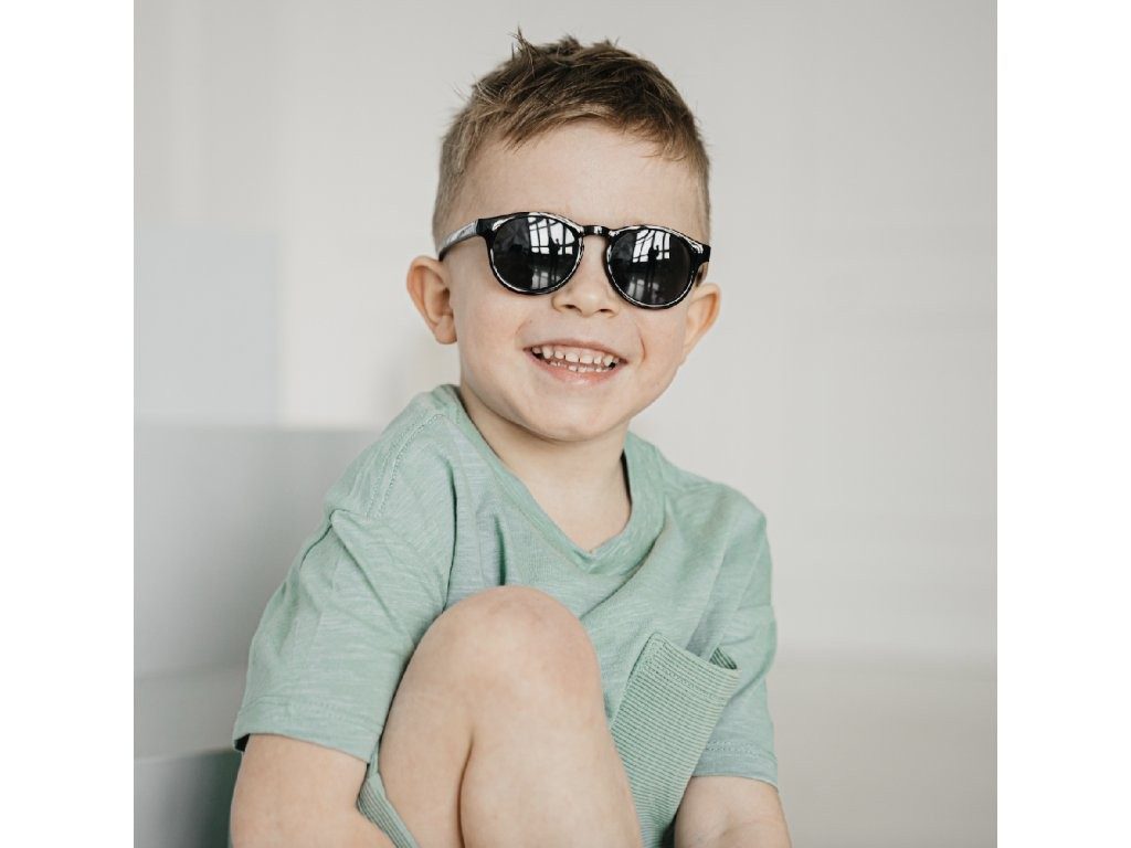 LITTLE KYDOO Okuliare slnečné Bright Black UV 400, polarizačné 2-4 roky – Obrázok 6