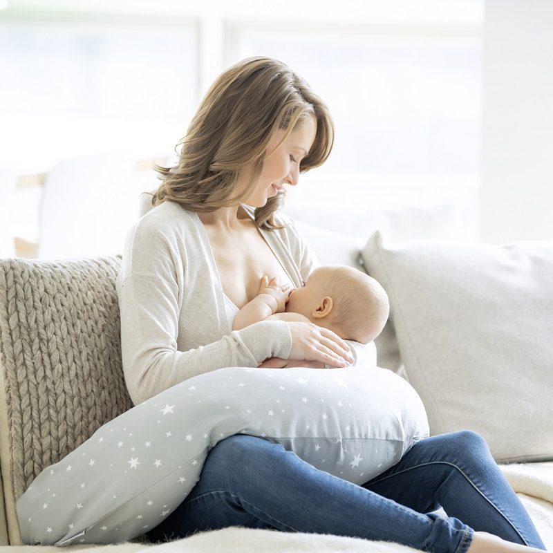 MEDELA Vankúš pre tehotné a dojčiace ženy – Obrázok 8