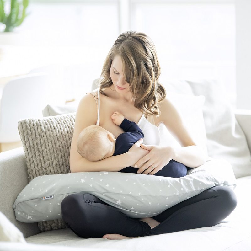 MEDELA Vankúš pre tehotné a dojčiace ženy – Obrázok 9