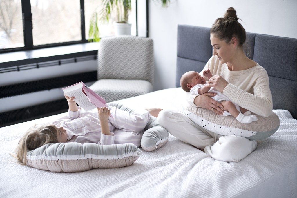 MOTHERHOOD Detské hniezdočko a Junior vankúš 2v1 Blue Classics new – Obrázok 8