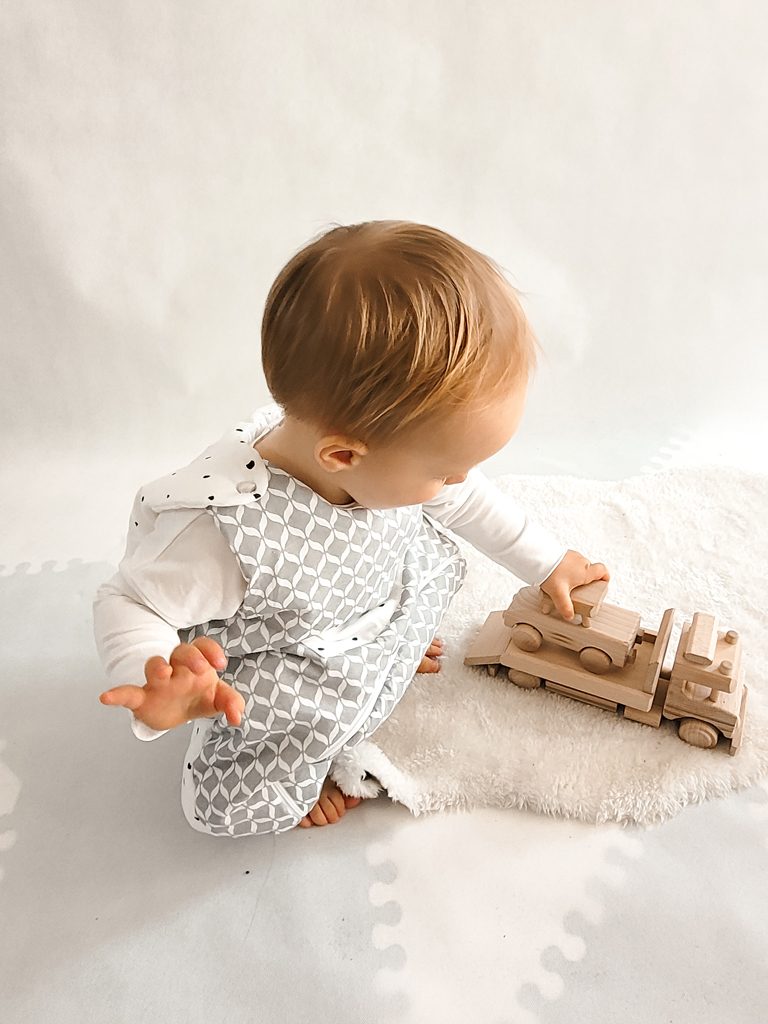 MOTHERHOOD Vak spací s nohavicami a vreckom Pink Classics 1-1,5r 2 tog – Obrázok 8