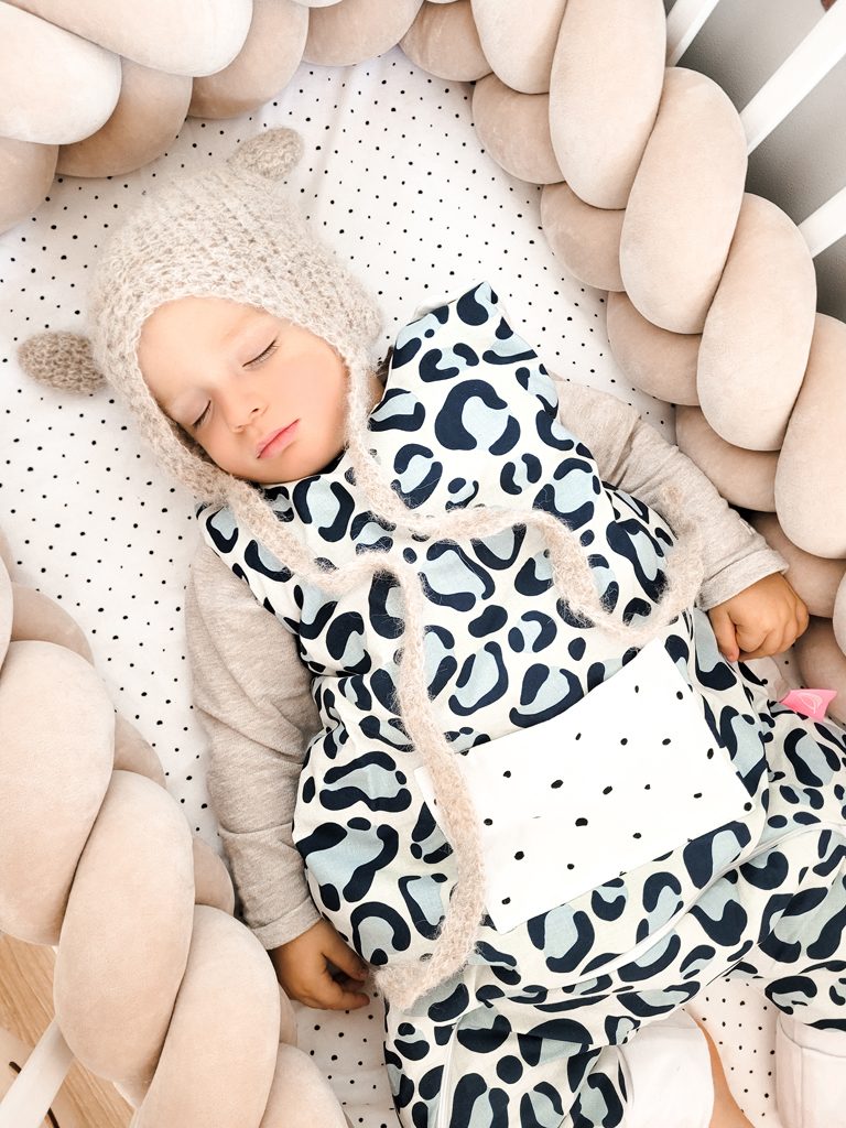 MOTHERHOOD Vak spací s nohavicami a vreckom Pink Classics 1-1,5r 2 tog – Obrázok 9
