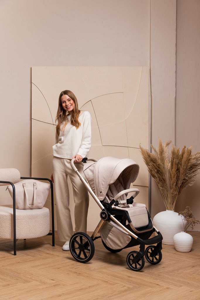 MUUVO Kočík kombinovaný Quick Boho Beige set 2v1 + CYBEX Aton B2 i-Size + základňa – Obrázok 46