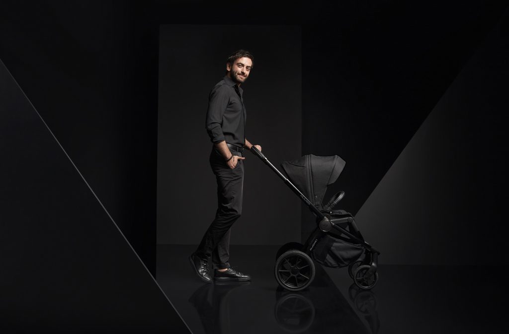 MUUVO Kočík kombinovaný Quick SE 2 Chromium black set 2v1 + CYBEX Aton B2 i-Size + základňa – Obrázok 26