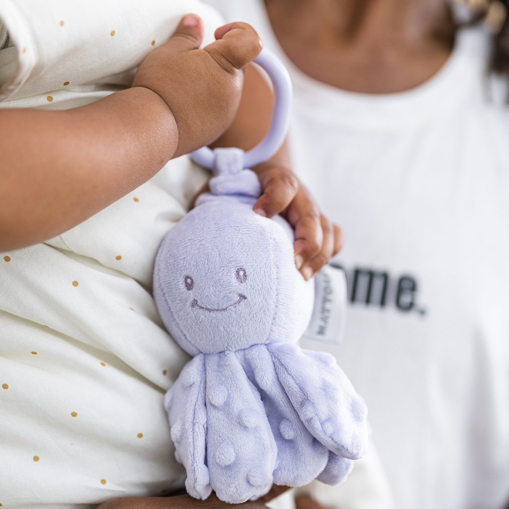 NATTOU Chobotnička vibračná na C krúžku lilac 20 cm Lapidou – Obrázok 3