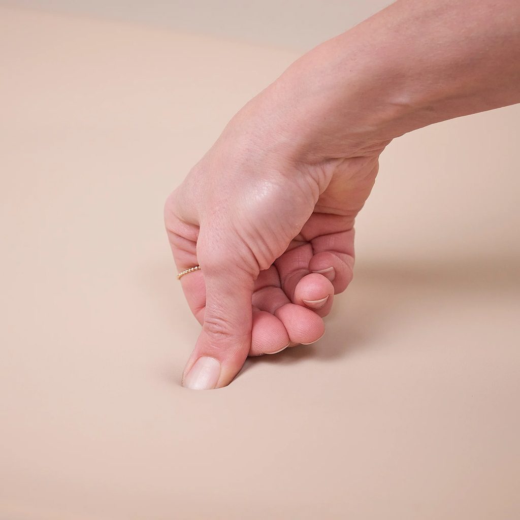 NATTOU Kôš na plienky Dropy a prebaľovacia podložka Softy Taupe 50x70 cm – Obrázok 7