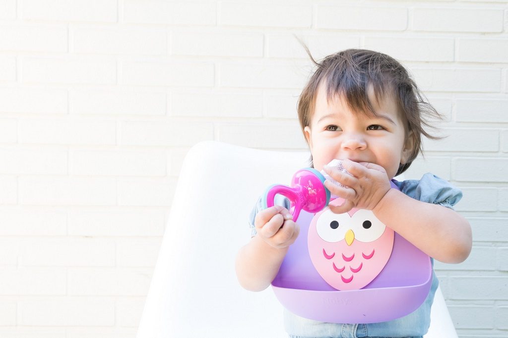 NUBY Sieťka na kŕmenie 6 m+ ružová – Obrázok 5