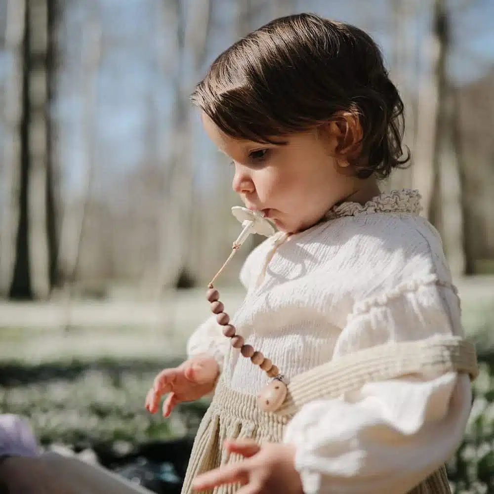 CUMLÍK FRIGG DAISY BRIGHT WHITE, 0-6M, KAUČUK – Obrázok 3