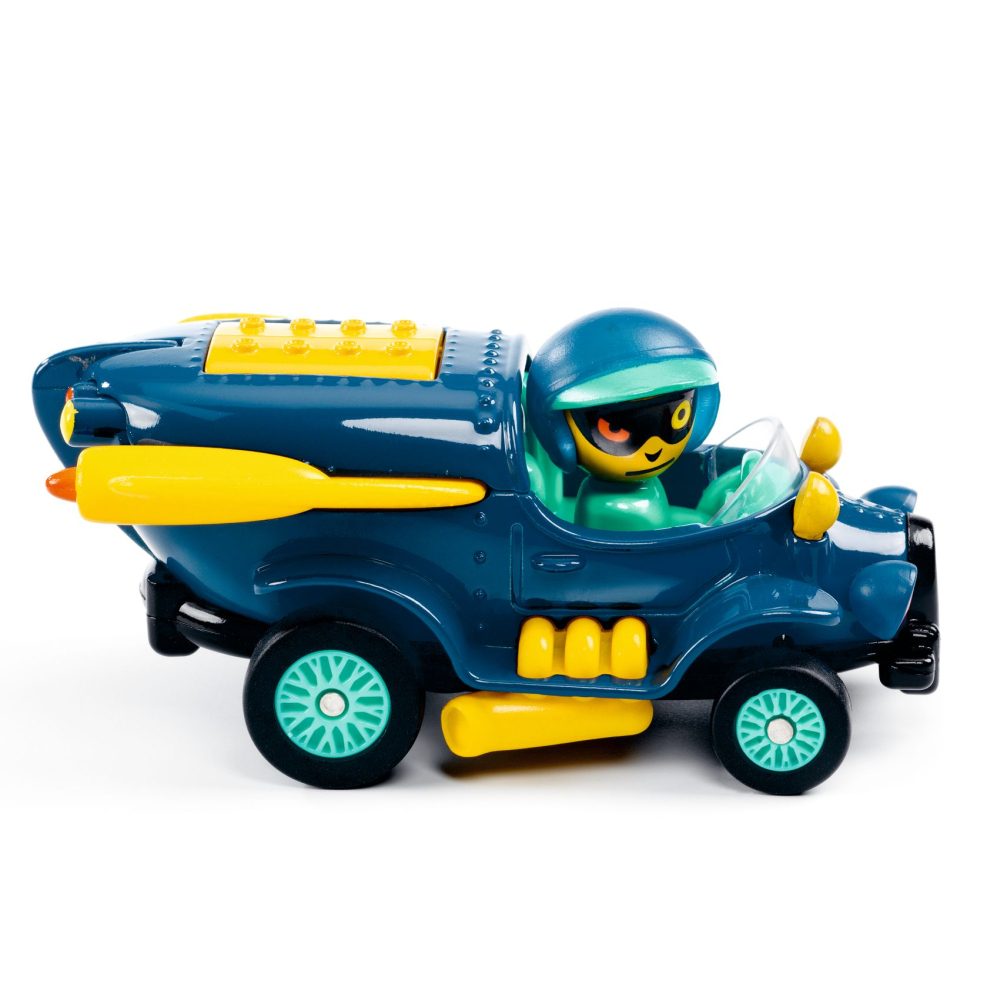 Crazy Motors Navy flying